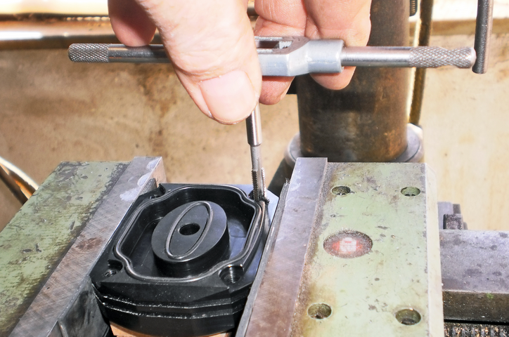 Ανακατασκευή κατεστραμένων σπειρωμάτων