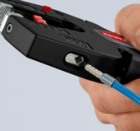 Εικόνα της Πολυεργαλείο ηλεκτρολόγων,πρεσάρισμα σε μονές μύτες ακροχιτωνίων Knipex